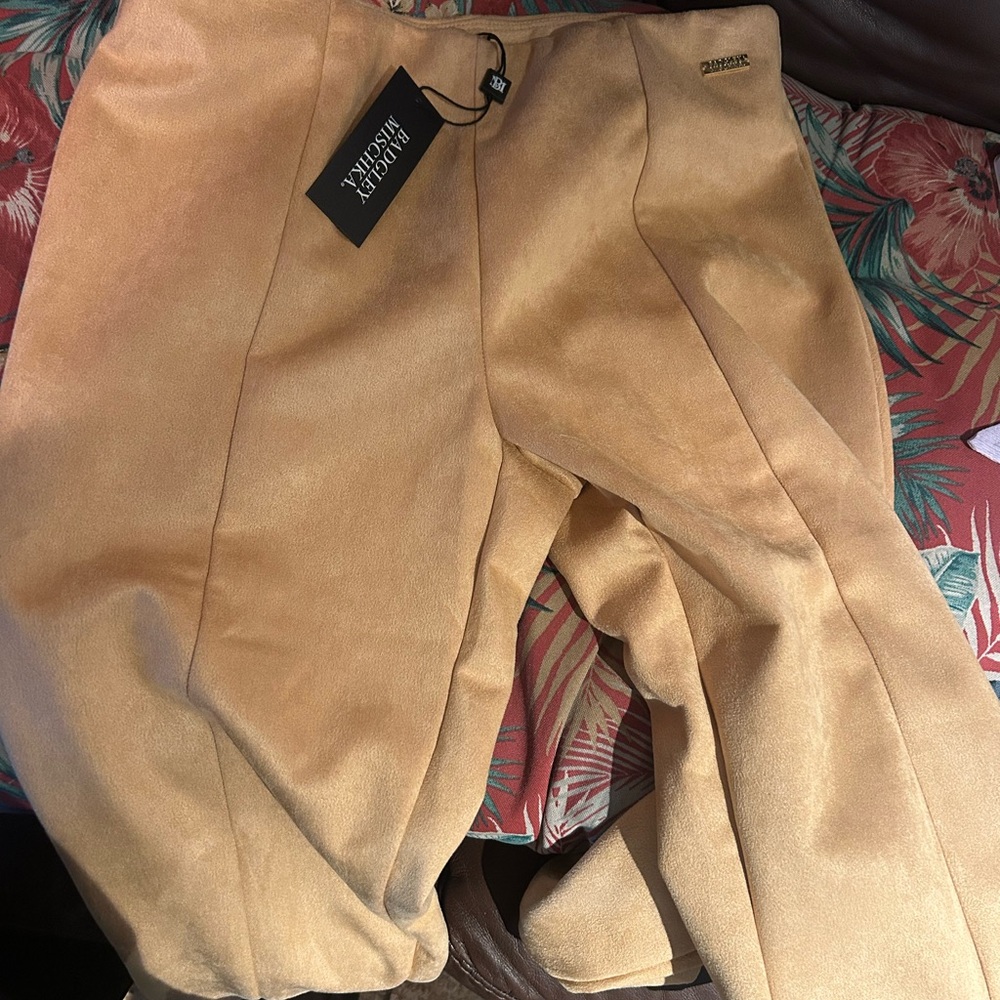 Badgley Mischka Tan Pants